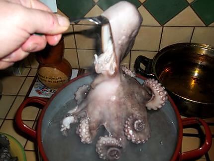 recette pulpo gallego (poulpe facon gallicienne)on le fais comme cela dans ma region en espagne region de la galice