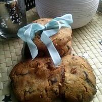 recette Cookies sans oeufs ni beurre au pépites de chocolat au lait et amandes concassées