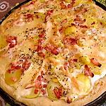recette Pizza crème ,p de terre ,lardons ,munster