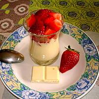 recette Verrine de mousse au chocolat blanc et fraise