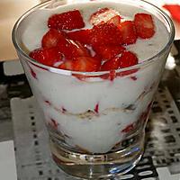 recette Verrines de fraises et fromage blanc vanillé