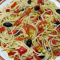 recette Spaguettis aux poivrons rouges et maïs.