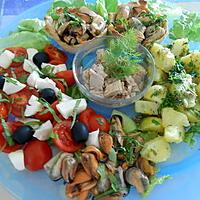 recette SALADE  ET PETITS PANIERS  DE PAIN DE MIE