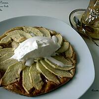 recette Tarte fine aux pommes, caramel beurre salé et chantilly