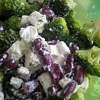 recette Salade avec brocoli, haricots rouges et feta