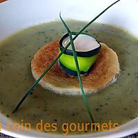 recette Gaspacho de courgettes-crème au chèvre