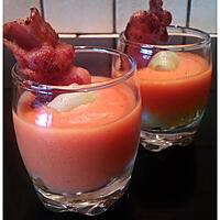 recette Verrines Gaspacho de tomates, de concombres & sa chips de lard.