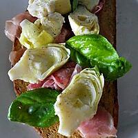 recette Bruschetta au jambon de Parme et artichaut