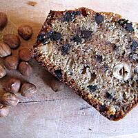 recette Cake rustique à la farine de chataîgne, aux noisettes et aux pépites de chocolat