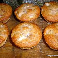 recette MUFFINS AUX POMMES ET AUX NOIX