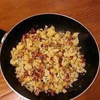 recette Chou fleur au wok, avec lardons et poivron rouge