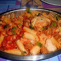 recette TORTIGLIONI  SALSICCIA  ET CHOU FLEUR