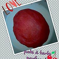 recette pate brisée parfumée (et colorée :-) ) pour tarte aux fruits rouge!