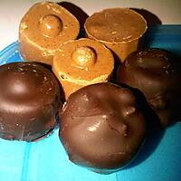 recette ROCHER PRALINE FONDANT et CHOCO BLANC / PRALINE