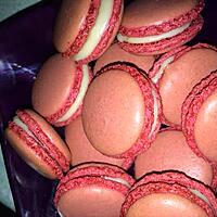 recette Macarons framboise, coeur framboise et ganache coco