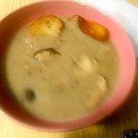 recette VELOUTE CASTAGNE  E  PORCINI  (CHATAIGNES ET CEPES)