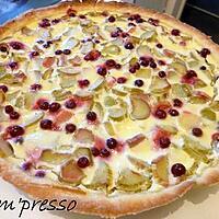 recette Tarte pommes, rhubarbe et groseilles