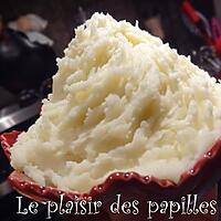 recette ~Purée de pommes de terre rouge à l'ail et au parmesan~