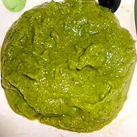 recette PESTO  SEDANO  E  MANDORLE  (Céleri et amandes)