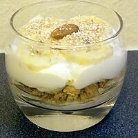 recette Verrine Fromage blanc / Muesli / Noix / Banane