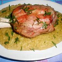 recette STINCO  E  PURE  DI PISELLI  SECCHI  (purée de pois cassés)