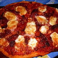 recette Pizza jambon,lardons,chorizo,mozarella