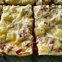 recette pizza crème lardons et brie