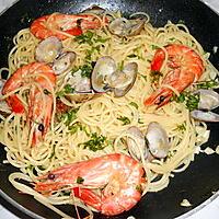 recette SPAGHETTADE  VONGOLE  E  GAMBAS