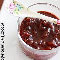 recette Crèmes noires sur lit de framboises et brisûres de marrons glacés