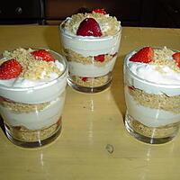 recette VERRINES AU MASCARPONE ET FRAISES