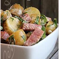 recette Salade-repas de pommes de terre grelots, de haricots et de jambon~