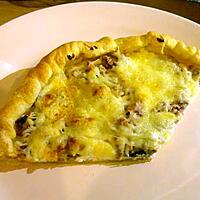 recette TARTE FROMAGE, THON ET MOZZARELLA