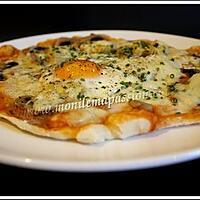 recette Pizza aux oeufs