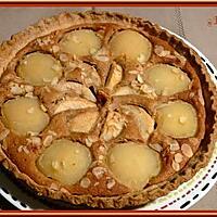 recette Tarte amandine aux poires et spéculoos.