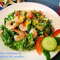 recette ~Salade étagée aux crevettes, vinaigrette crémeuse relevée~ 
