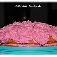 recette Gâteau girly à la vanille et chantilly de fraise