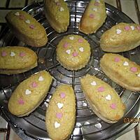 recette Marguerite de mini-madeleines aux amandes