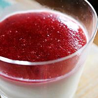 recette Panna Cotta et son coulis de fraise