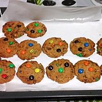 recette COOKIES AUX M&M'S ET BEURRE DE CACAHUETE