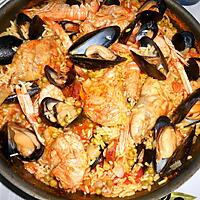 recette MA PETITE PAELLA  (A ma façon pour vider un peu le congélateur)