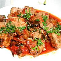 recette AGNELLO OLIVE E MELANZANE (agneau olives et aubergines)