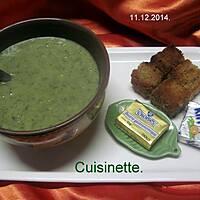 recette Soupe de fanes de carottes et pommes de terre.