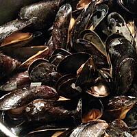 recette Moules à la crème d'ail