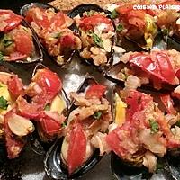 recette Moules farcies aux tomates, oignon et persil (mise en bouche)