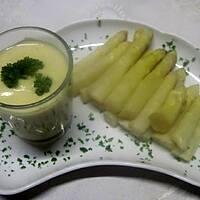 recette Asperges à la sauce mousseline froide.