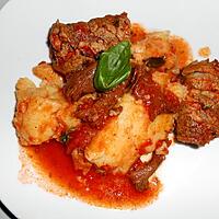 recette POLENTA CREMEUSE ET INVOLTINI DE VIANDE AUX GIROLLES