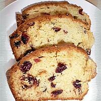 recette Cake à la crème d'amandes & aux cranberries