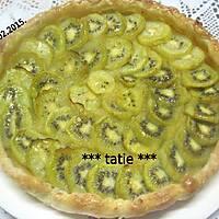 recette Tarte aux kiwis.sur une compotée de pommes.