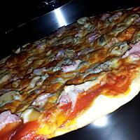 recette Pizza jambon champignons mozzarella