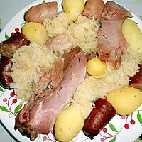 recette CHOUCROUTE ET RESTE DE VIANDE DE LA POTEE